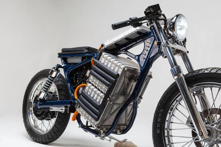 Leafy Savage: la moto elettrica anticonformista