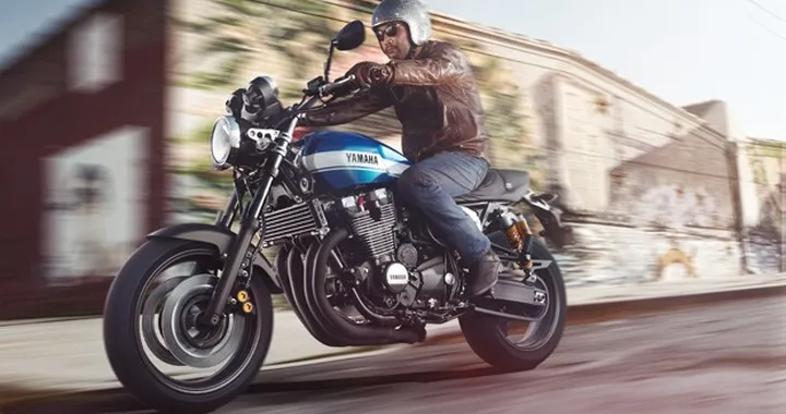 Yamaha XJR1300 MY 2015