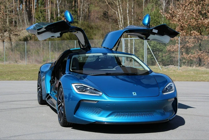 Isdera Commendatore GT: la supercar elettrica da 816 CV