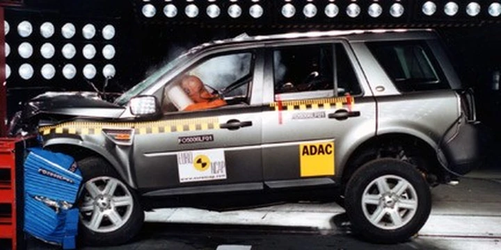 Crash test Euro NCAP per Freelander 2 e Grand Vitara