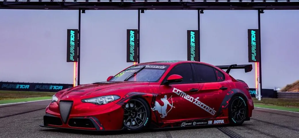 Alfa Romeo Giulia by Romeo Ferraris: una versione elettrica per il campionato ETCR