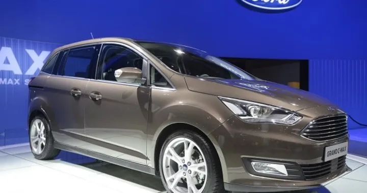 Nuova Ford C-Max al Salone di Parigi 2014 Live
