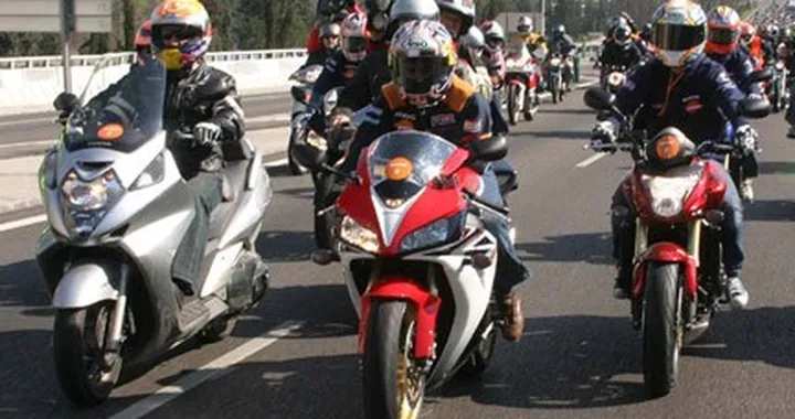 Pedrosa e Hayden per le vie di Madrid, un successo