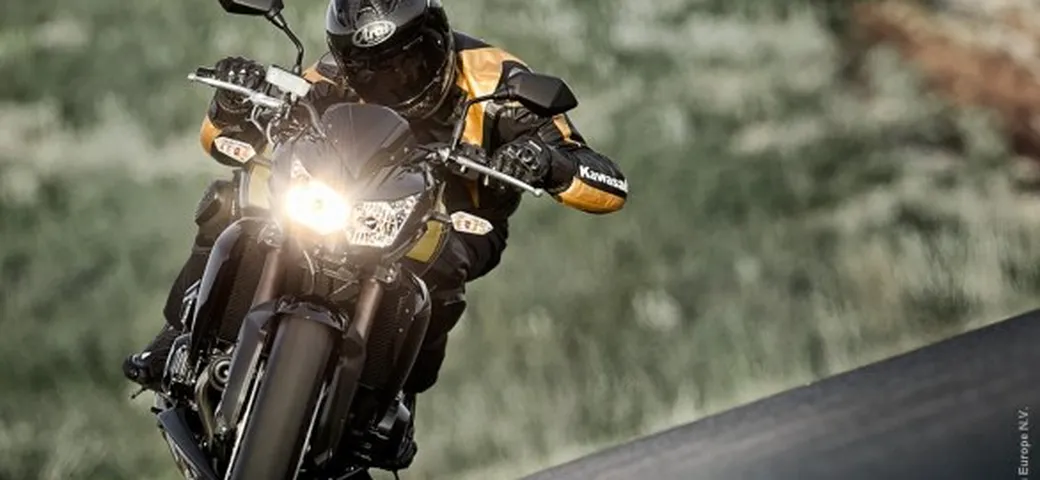 Promozioni estive Kawasaki su Z750R e Z800e