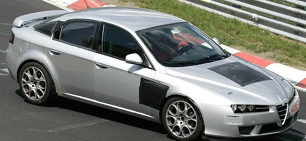 Alfa Romeo 159 GTA al Nurburgring ?