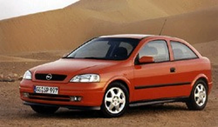 La Zastava 20 sarà una Opel Astra II serie?