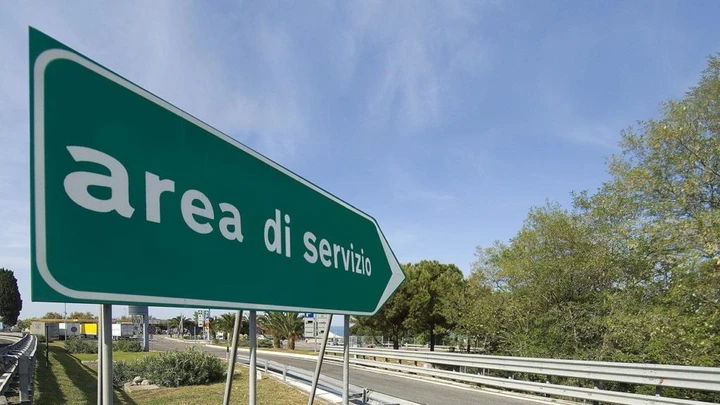 Furti in autostrada: incastrata la banda del 