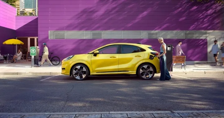 Ford Puma Gen-E: caratteristiche, prezzo e autonomia del nuovo B-SUV elettrico