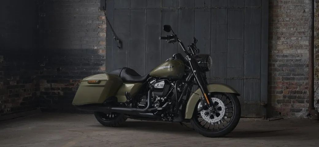 Nuovo Harley-Davidson Road King Special [Video]