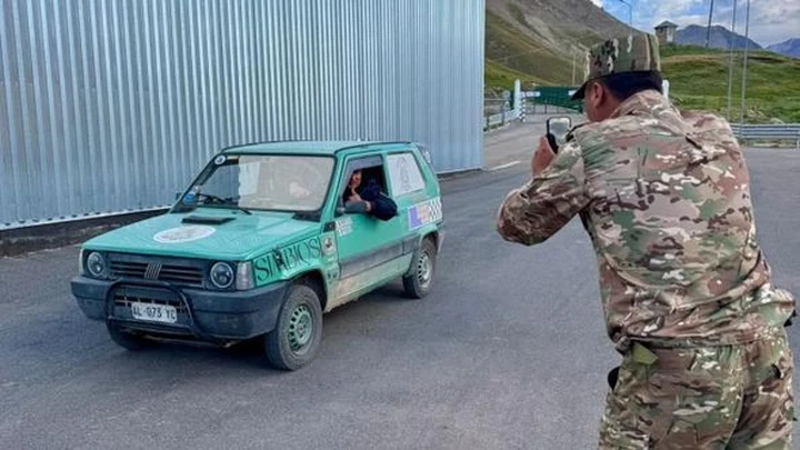 Da Milano al Kazakistan con una Panda del 1997: 16.000 km d’avventura