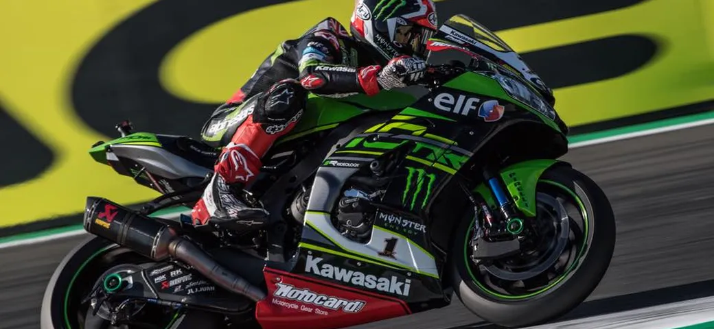 SBK, Magny-Cours: Rea già missile nel venerdì