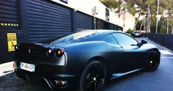 Tuning Ferrari F430 rivestita in pelle