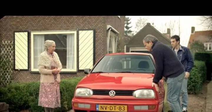 Pubblicità olandese Volkswagen: "non tutte le vecchiette sono affidabili come la Golf"