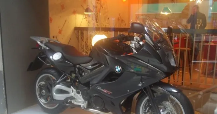 BMW F 800 GT 2013 in arrivo a Febbraio a 10.900 euro