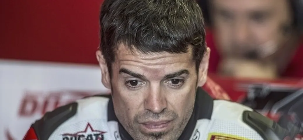 SBK, Ducati: operazione riuscita per Carlos Checa
