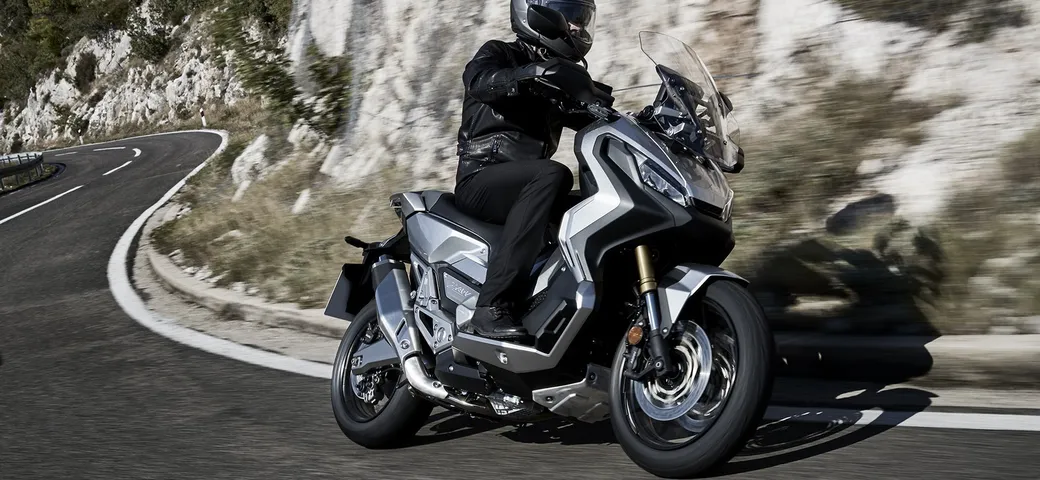 Honda: listino prezzi moto e scooter 2017
