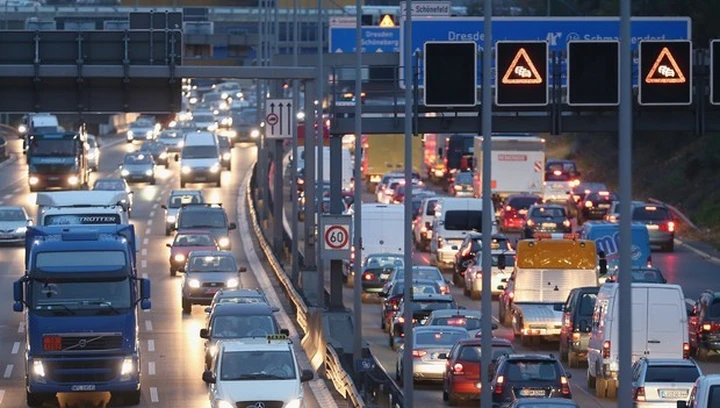 Auto a guida autonoma: in Germania il primo tratto di autostrada per collaudarle