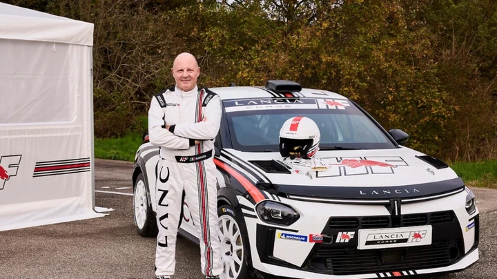 Miki Biasion torna al volante di una Lancia Rally