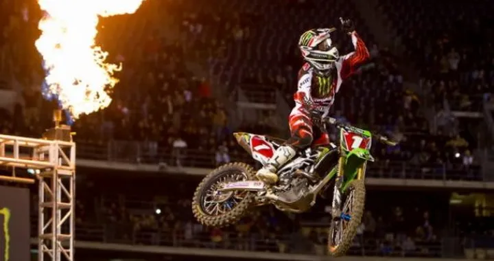 6 ° Round AMA/FIM Supercross Series 2012: Villopoto Re di San Diego