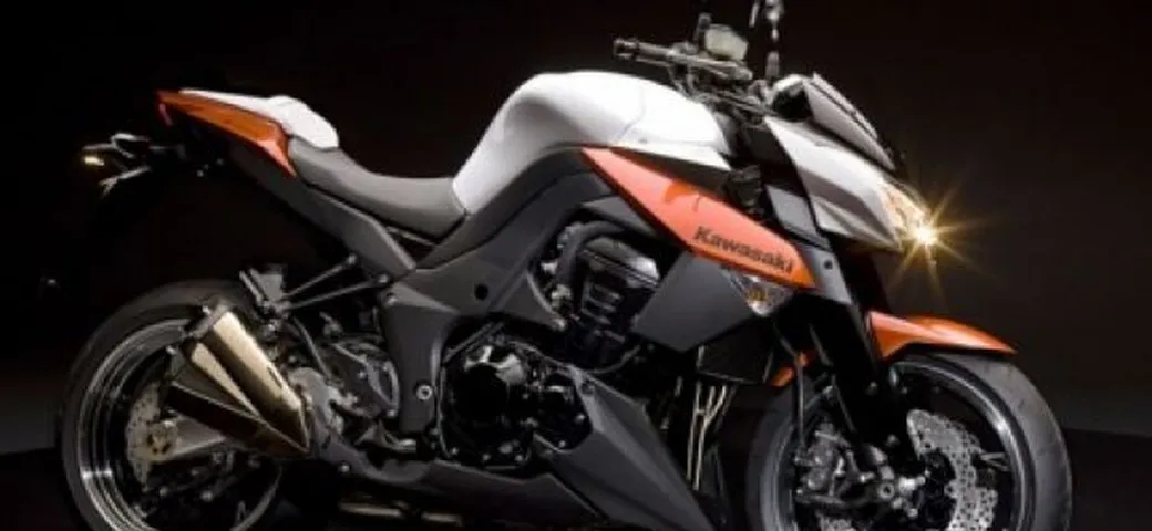 Anteprima Kawasaki Z1000 2010: nuovo motore, nuovo telaio, nuova linea