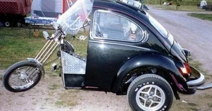 Foto del giorno: moto maggiolino