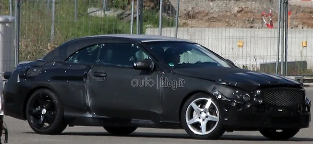 Mercedes Classe C: prime foto spia della Cabriolet