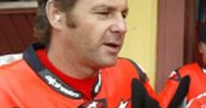 Gerhard Berger sulla Ducati biposto