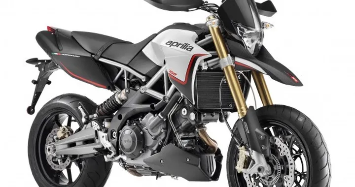Gruppo Piaggio: le promozioni di maggio Aprilia e Guzzi