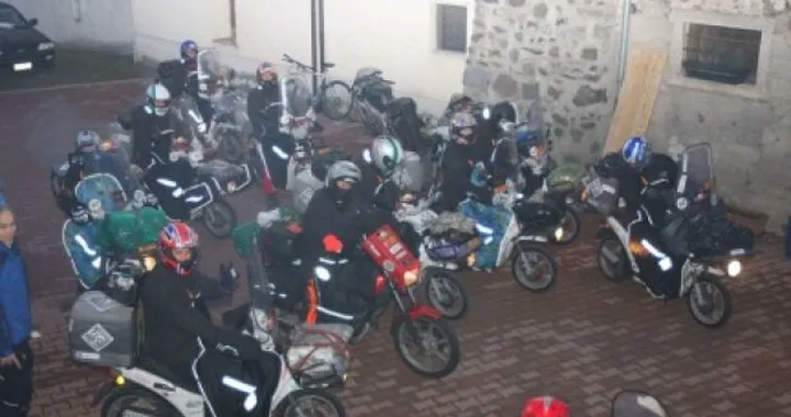 E' iniziata l'avventura degli Adventuriders verso Elefantentreffen 2009