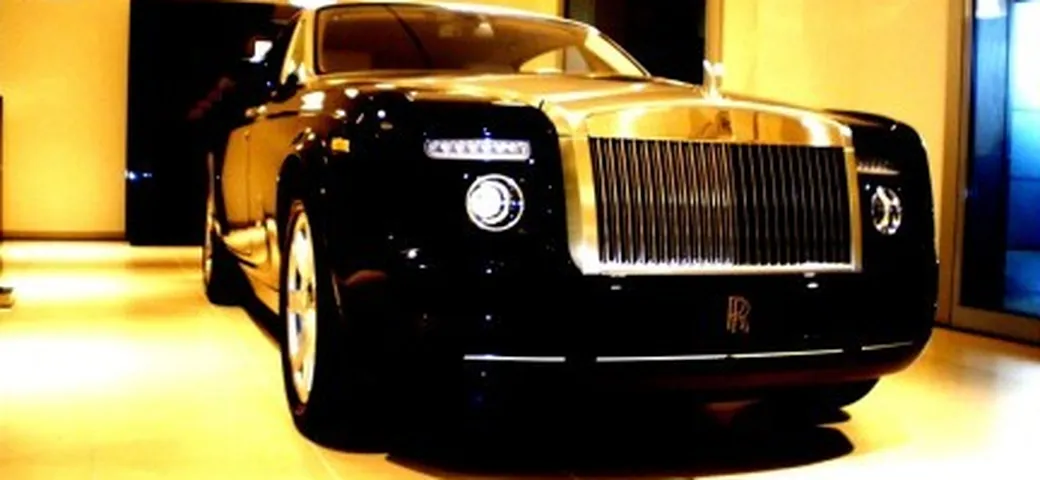 Rolls Royce Phantom Coupè a Milano