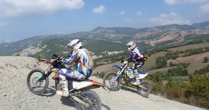 KTM Adventure Tours: Appennini Tours