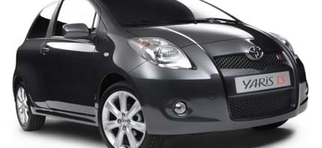 Toyota Yaris TS: presentazione al Salone di Parigi