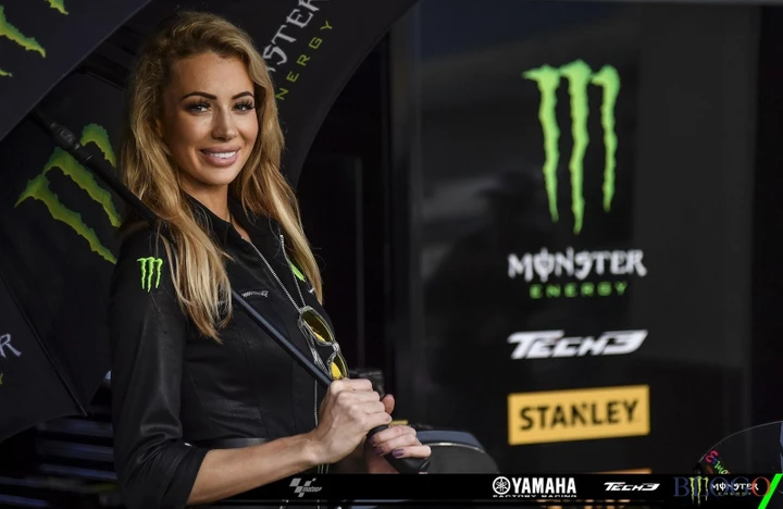 Paddock Girls MotoGP Qatar 2017 [Foto e Video]