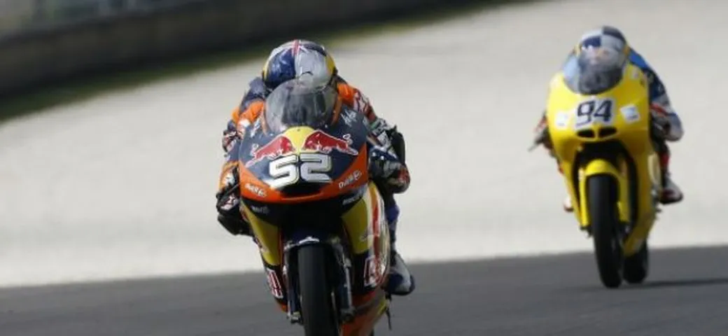 Moto3, Indianapolis: Kent il più veloce nella FP1, Fenati 8°