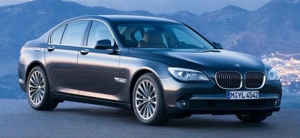 Parigi 2008: il materiale ufficiale BMW