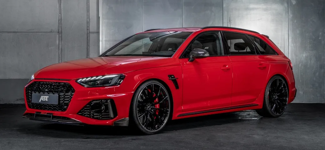 Audi RS4 Avant: il tuning di ABT porta la potenza a 530 CV