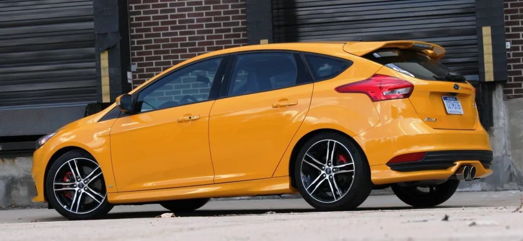 La Ford Focus ST arriva a 275 cavalli