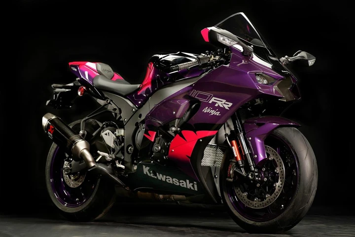 Kawasaki Ninja ZX-10RR 2024 livree retrò