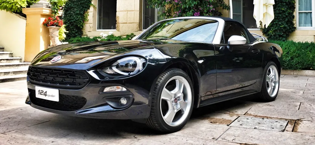 Fiat 124 Spider: primo contatto su strada Live