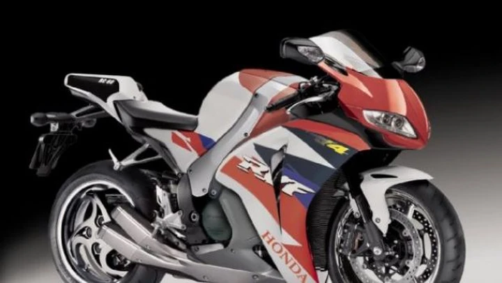 Honda RVF1000R: la supersportiva sarà sviluppata sia per Superbike che per MotoGP?