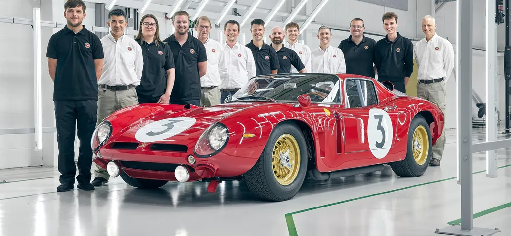 Bizzarrini 5300 GT Revival Corsa: solo 24 esemplari