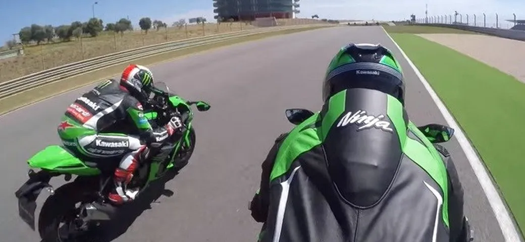 Kawasaki ZX-10R 2016: il 