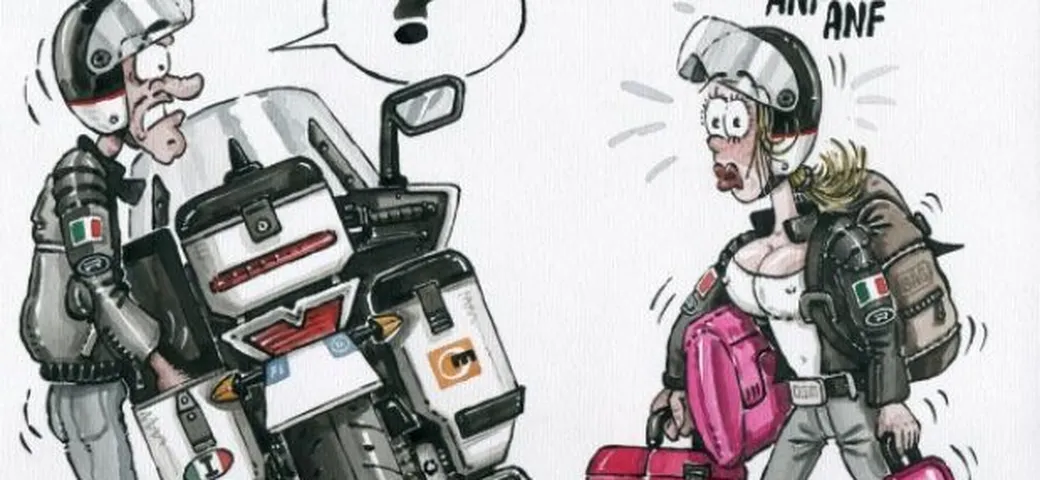Mototurismo, quando la zavorrina esagera