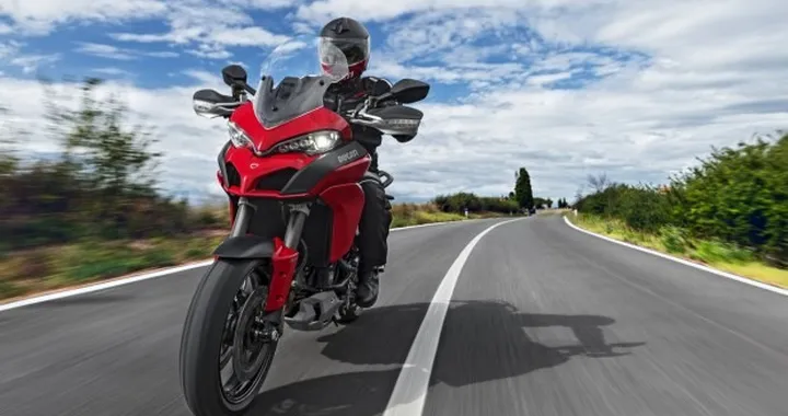 Multistrada 1200 e 1299 Panigale in anteprima da Ducati Roma