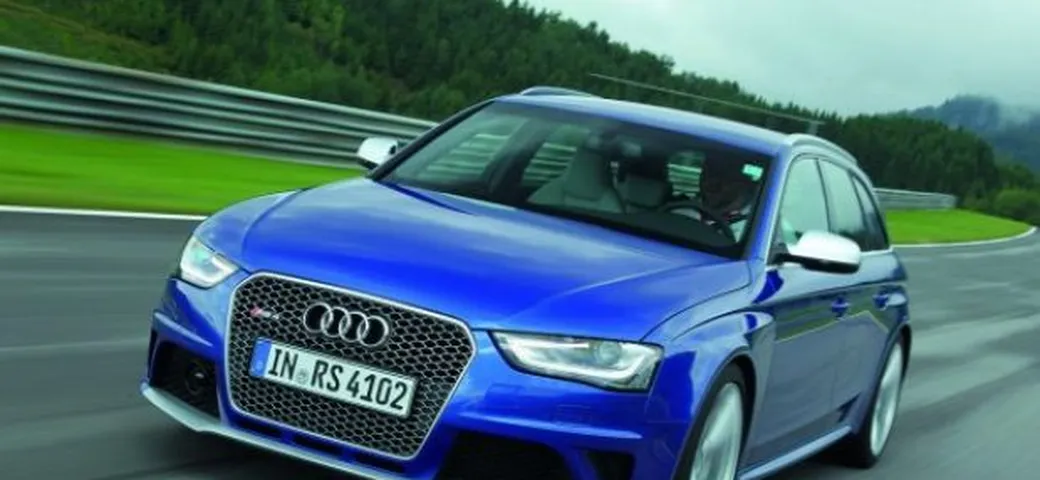 Audi RS4: da oggi in prevendita con prezzo di 78.500 euro