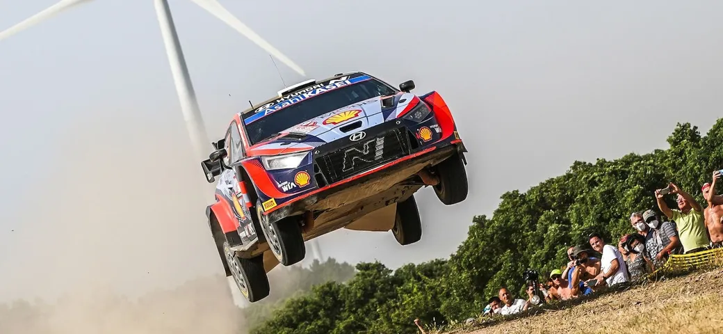 WRC Rally Italia Tanak è sempre più leader