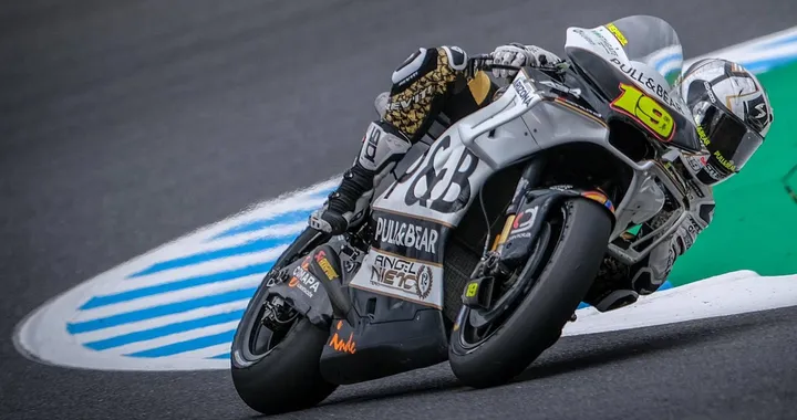 MotoGP Australia: Alvaro Bautista sulla Ducati di Jorge Lorenzo