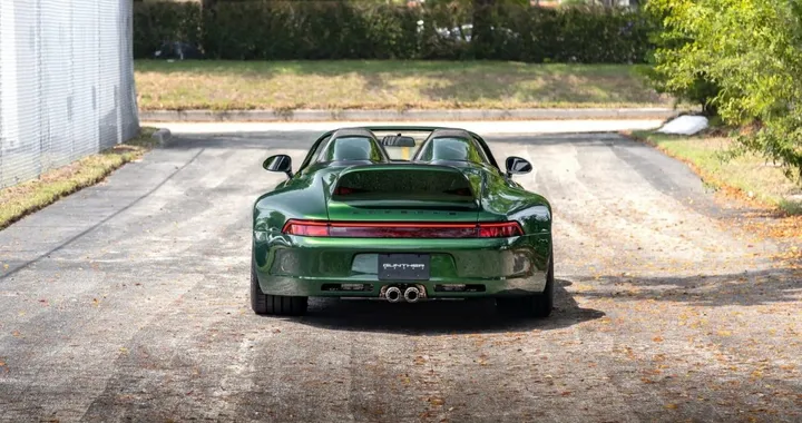 Speciale Porsche 911 Speedster vale circa 1 milione ma resta invenduta