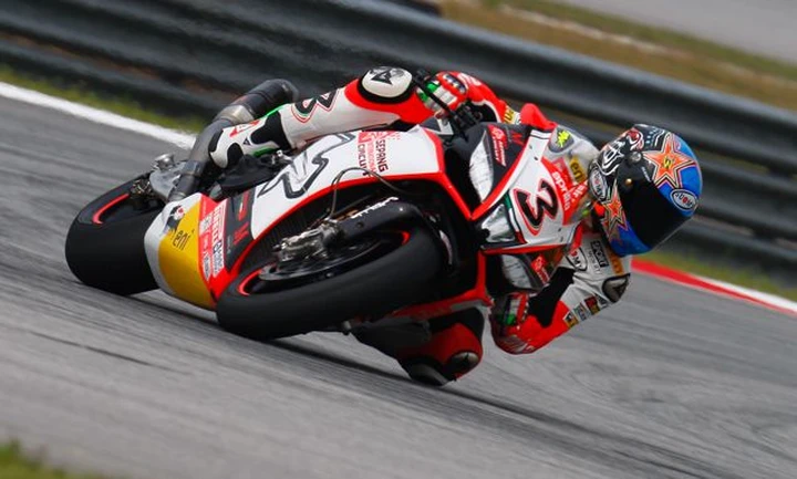 SBK, Max Biaggi non un eroe, “solo” un grande campione