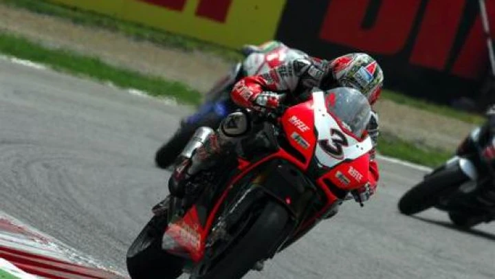 SBK a Monza: Max Biaggi ne esce un bel po' arrabbiato...
